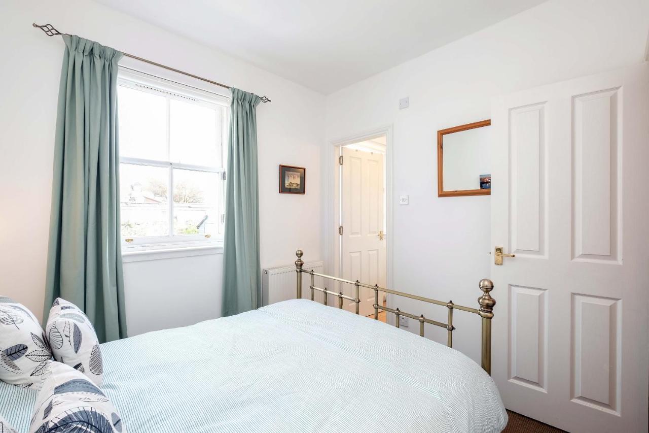 Sea Whisper- Lovely Home In Charming Village Pittenweem Exterior foto